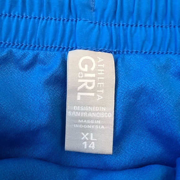 ATHLETA GIRL SHORTS - Picture 3 of 3